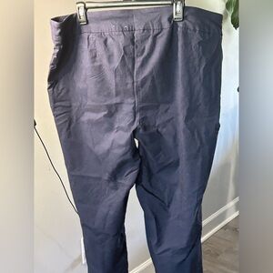 20W demin-colored pants Ros & Ali